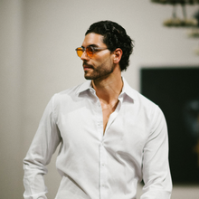 Cargar imagen en el visor de la galería, Bruno oscuro Escarlata