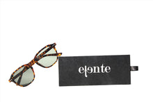 Cargar imagen en el visor de la galería, Cuadrato Carey